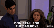 Dont Fall For The Bad Boys Lily Tomlin GIF - Dont Fall For The Bad Boys Lily Tomlin Frankie Bergstein GIFs