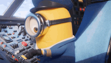 pushing the button stuart minions the rise of gru minions2 pressing the button