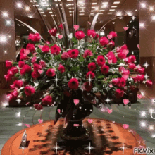 Red Roses GIF - Red Roses Flying GIFs