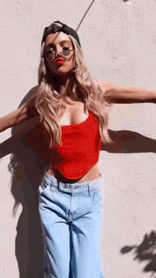 Shake Your Body Anne Winters GIF - Shake Your Body Anne Winters Grooving GIFs