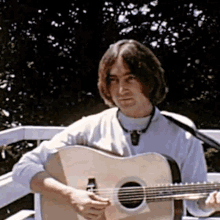 Look Up John Lennon GIF - Look Up John Lennon Look At Me Song GIFs