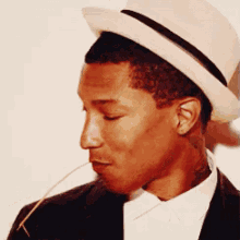 Pharrell Williams GIF - Pharrell Williams Damn GIFs