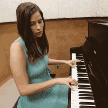Playing The Piano Marissa Rachel GIF - Playing The Piano Marissa Rachel Love To Play Piano GIFs