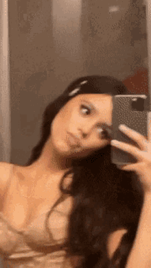 jenna ortega selfie mirror selfie