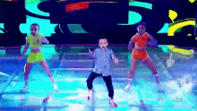 Menino Dancando GIF - Menino Dancando Dancarino GIFs