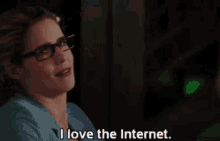 Felicity Smoak Internet GIF - Felicity Smoak Internet I Love The Internet GIFs