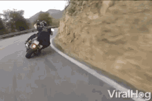 Tight Turn Close Call GIF - Tight Turn Close Call Motorcycle GIFs
