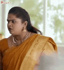 Her Comic Timing Is Just Brilliant !.Gif GIF - Her Comic Timing Is Just Brilliant ! Vidyullekha Raman Comedy GIFs