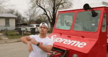 Dancing Dance Moves GIF - Dancing Dance Moves Supreme Truck GIFs