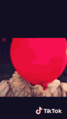 Creepy Pennywise GIF - Creepy Pennywise It Movie GIFs