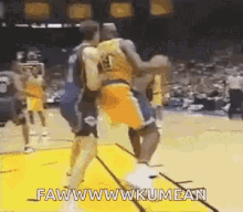 Shaquille Oneal Basketball GIF - Shaquille Oneal Basketball Nba GIFs