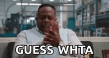 Cedric The Entertainer Clapping GIF - Cedric The Entertainer Clapping Guess What GIFs