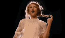 Playing With Hair Taylor Swift GIF - Playing With Hair Taylor Swift GIFs