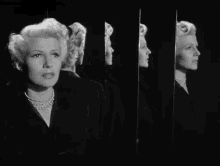 Welles Hayworth GIF - Welles Hayworth Mirror GIFs