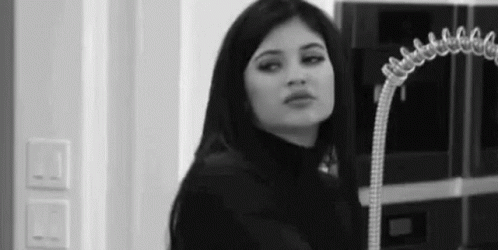 kylie-eating.gif