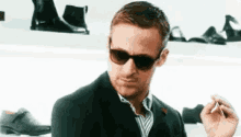 Ryan Gosling / Que Audácia / Como Ousa / Absurdo / Impactado / Impactada GIF - Ryan Gosling How Dare You The Nerve GIFs