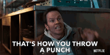 Thats How You Throw A Punch Mark Wahlberg GIF - Thats How You Throw A Punch Mark Wahlberg Spenser GIFs