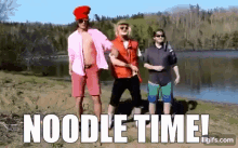 Noodle Time Mane GIF - Noodle Time Mane Rhianna GIFs