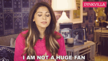 I Am Not A Huge Fan Kanika Kapoor GIF - I Am Not A Huge Fan Kanika Kapoor Pinkvilla GIFs