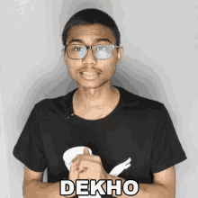 Dekho Sachin Saxena GIF - Dekho Sachin Saxena देखो GIFs