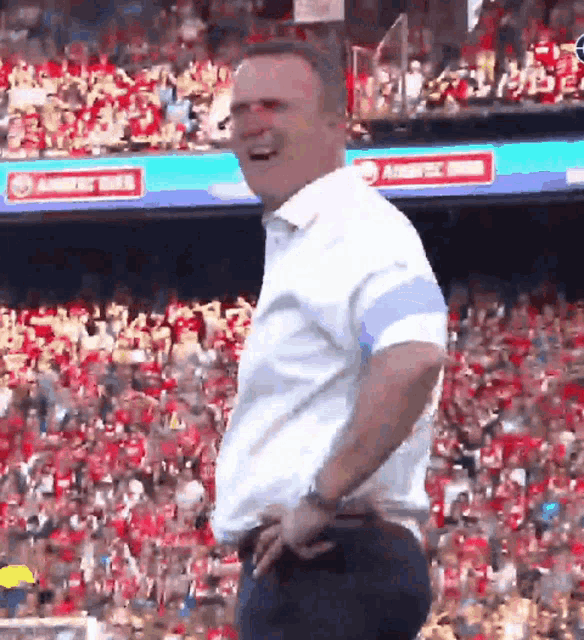 ziekenhuisbal-john-van-den-brom.gif