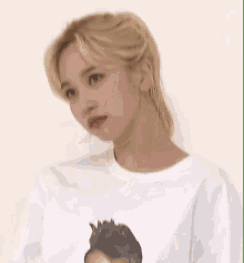 Mina Blonde Mina Blonde Twice GIF - Mina Blonde Mina Blonde Twice ...