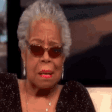 Oprah Maya Angelou GIF - Oprah Maya Angelou Lana Boards GIFs