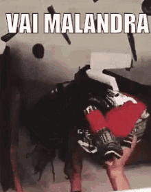 Vai Malandra Rebolando Quadradinho Rihanna GIF - Rihanna Twerking Vaimalandra GIFs