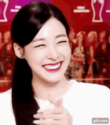 snsd tiffany smiling laughing