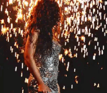 Beyonce Sparks GIF - Beyonce Sparks Head Turn GIFs