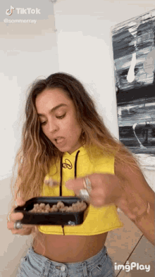 Sommer Ray Gifs