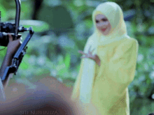 Siti Siti Yellow GIF - Siti Siti Yellow Siti Pretty GIFs