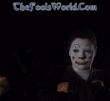 clown fools world the fools world thumbs up cheer up
