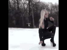 High Heels Heels On Ice GIF - High Heels Heels On Ice Struggling GIFs