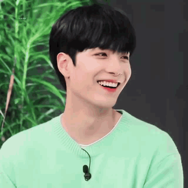 Jr Nuest GIF - JR NUEST - Discover & Share GIFs