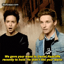 We Gave Your Wand To Daniel,Radclifferecently To Hold. He Didn'T Like Your Wand..Gif GIF - We Gave Your Wand To Daniel Radclifferecently To Hold. He Didn'T Like Your Wand. Eddie Redmayne GIFs