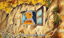 Winnie The Pooh Its The First Day Of Autumn GIF - Winnie The Pooh Its The First Day Of Autumn Autumn GIFs