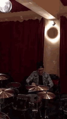 Stephan Michme Drums GIF - Stephan Michme Michme Drums GIFs