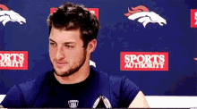 Tim Tebow GIF - Tim Tebow Laughing GIFs
