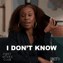 I Dont Know What To Tell You Ari Montgomery GIF - I Dont Know What To Tell You Ari Montgomery First Wives Club GIFs
