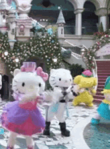 Badut Hello Kitty GIF - Badut Hello Kitty Sanrio GIFs