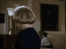 Serial Mom Kathleen Turner GIF - Serial Mom Kathleen Turner Wink GIFs