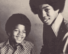 Michael Jackson Jermaine Jackson GIF - Michael Jackson Jermaine Jackson King Of Pop GIFs