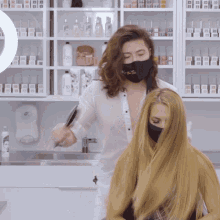Brushing Your Hair Guy Tang GIF - Brushing Your Hair Guy Tang Dressing Your Hair GIFs
