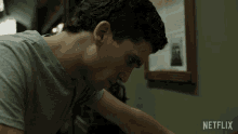 Desconcertado Jaime Lorente GIF - Desconcertado Jaime Lorente Denver GIFs