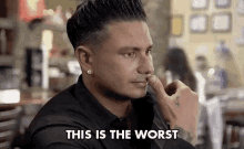 This Is The Worst Dismayed GIF - This Is The Worst Dismayed Disappointed GIFs