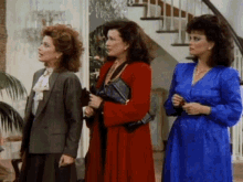 surprised mary jo shively annie potts julia sugarbaker dixie carter surprised mary jo shively annie potts julia sugarbaker dixie carter