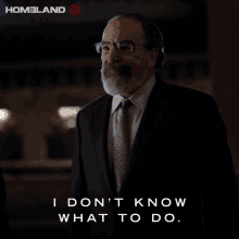 I Dont Know What To Do Mandy Patinkin GIF - I Dont Know What To Do Mandy Patinkin Saul Berenson GIFs