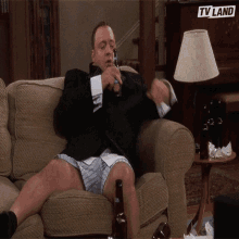 Drinking Alcohol GIF - Drinking Alcohol Beerfest GIFs