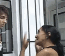 dona zuzu salientada dona zuzu salientada